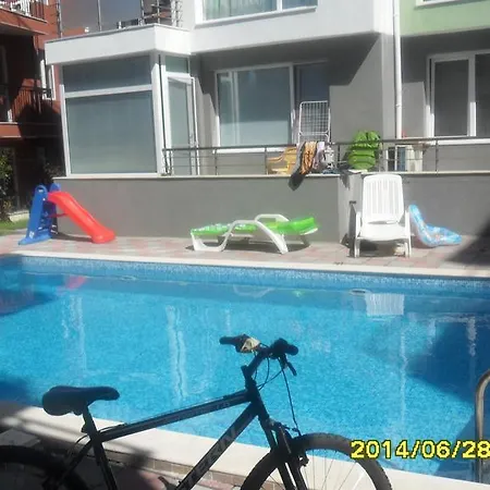 Azaliya 2 Apartment